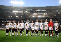 Fussball International  Testspiel:  (v. li.) Lukas PODOLSKI, Bastian SCHWEINSTEIGER, Mario GOETZE , Toni KROOS , Mario GOMEZ, Christian TRAESCH, Holger BADSTUBER, Thomas MUELLER, Torwart Manuel NEUER , Philipp LAHM (Deutschland)