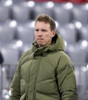 Fussball 1. Bundesliga Saison 21/22: FC Bayern Muenchen - Arminia Bielefeld