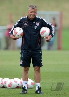 Fussball 1. Bundesliga 12/13: Trainingsauftakt FC Bayern Muenchen