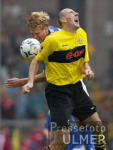 Fussball Bundesliga: Borussia Dortmund - Schalke 04, Zweikampf
