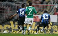 Fussball 1. Bundesliga: Bremen - Wolfsburg