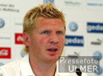 Fussball Bundesliga: Stefan Effenberg beim VfL Wolfsburg