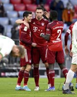 Fussball 1. Bundesliga Saison 21/22: FC Bayern Muenchen - SpVgg Greuther Fuerth