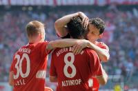 FUSSBALL 1. BUNDESLIGA: Bayern Muenchen - Gladbach