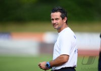 Fussball 1. Bundesliga Saison 15/16: Trainer Dirk Schuster (SV Darmstadt 98)