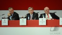 Fussball 1. Bundesliga : Jahreshauptversammlung FC Bayern Muenchen