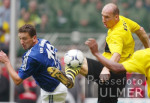 Fussball Bundesliga: Borussia Dortmund - Schalke 04, Zweikampf
