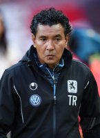 Fussball 2. BUNDESLIGA 14/15: Trainer Ricardo Moniz (1860 Muenchen)