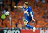 FUSSBALL EURO 2008: Italien, Massimo AMBROSINI am Ball