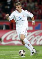 Fussball 1. Bundesliga: Koeln, PODOLSKI Einzelaktion am Ball