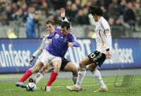 Fussball Nationalmannschaft: Frankreich - Deutschland, Zweikampf