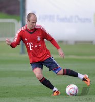 Fussball 1. Bundesliga 2010/2011 Trainingslager FC Bayern Muenchen :Arjen Robben