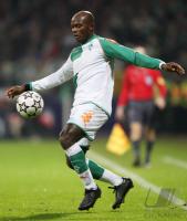 Fussball, Champions League: Bremen, WOME Einzelaktion