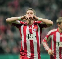 Fussball DFB Pokal 10/11 :  JUBEL Bastian Schweinsteiger (FC Bayern Muenchen)