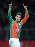 Fussball DFB Pokal: Bremen - Wolfsburg, KLOSE jubelt n. 2:1