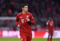 Fussball 1. Bundesliga Saison 18/19: FC Bayern Muenchen - VfB Stuttgart