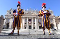 Rom; Papst Franziskus I. spricht den Urbi Et Orbi Segen