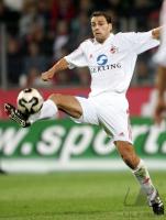 Fussball 1. Bundesliga: Koeln, LURLING Einzelaktion am Ball