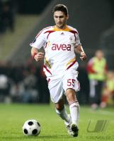 Fussball UEEA CUP: Galatasaray, SARIOGLU Einzelaktion