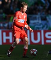 FUSSBALL, 1. BUNDESLIGA, 25. Spieltag: Stuttgart, HLEB Einzelaktion