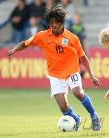 Fussball International: U17: Holland, WIJNALDUM Einzelaktion