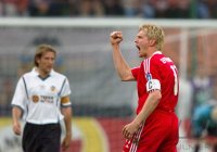 FUSSBALL CHAMPIONSLEAGUE FINALE 2000/2001: JUBEL Stefan Effenberg (FC Bayern Muenchen)
