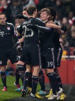 FUSSBALL INTERNATIONAL CHL ACHTELFINALE 12/13:  FC Arsenal London - FC Bayern Muenchen