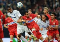 FUSSBALL, T-HOME CUP: FC Schalke 04 - VfB Stuttgart