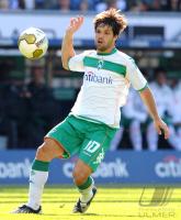 FUSSBALL 1. BUNDESLIGA: Bremen, DIEGO Einzelaktion