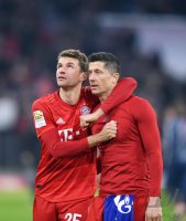 Fussball 1. Bundesliga Saison 19/20: FC Bayern Muenchen -  FC Schalke 04
