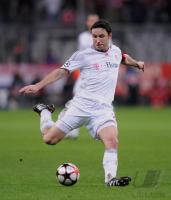 FUSSBALL   CHL 09/10  Bastian Schweinsteiger (FCB)