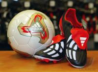 Officieller WM Ball von Addidas/Schuh