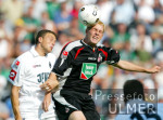 FUSSBALL 1. Bundesliga  Gladbach - Koeln, Zweikampf