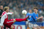 Fussball 1. Bundesliga: Bochum - Bayern, Zweikampf