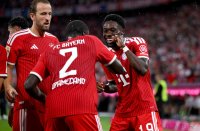 Fussball  1. Bundesliga 26/27 FC Bayern Muenchen - VfB Stuttgart