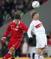 Fussball 1. Bundesliga: Stuttgart - Bayern, Zweikampf