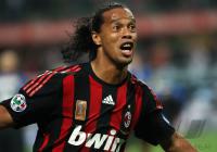 FUSSBALL SERIE A: AC Mailand, RONALDINHO jubelt
