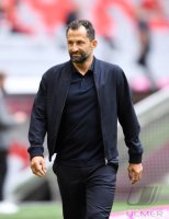 Fussball 1. Bundesliga Saison 21/22: FC Bayern Muenchen -  1. FC Koeln