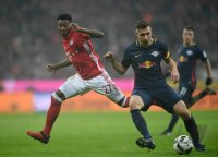 Fussball 1. Bundesliga Saison 16/17: FC Bayern Muenchen - RB Leipzig