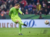 Fussball DFB Pokal Halbfinale 14/15: FC Bayern Muenchen - Borussia Dortmund