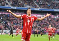 Fussball 1. Bundesliga Saison 17/18: FC Bayern Muenchen - 1. FSV Mainz 05