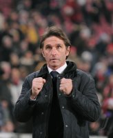 Fussball 1. Bundesliga  Saison 2010/2011: Trainer Bruno Labbadia (VfB Stuttgart)