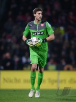 Fussball  1. Bundesliga  13/14: Torwart Fabian Giefer (Fortuna Duesseldorf)