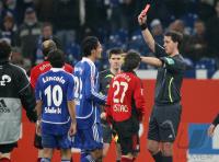 Fussball, 1. Bundesliga: Schalke - Leverkusen