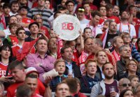 Fussball 1. Bundesliga  Saison 2015/2016: FC Bayern Muenchen - Borussia Moenchengladbach