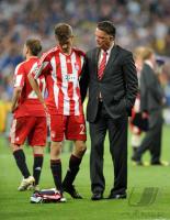 Fussball Champions League Finale: Thomas Mueller, Trainer Louis van Gaal (v. li., FCB)