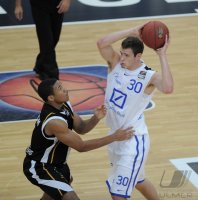 Basketball 1. Bundesliga 2011/2012:  Walter Tigers Tuebingen - Fraport Skyliners Frankfurt