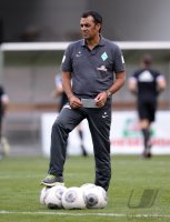 FUSSBALL 1. Bundesliga 13/14: Trainer Robin Dutt (SV Werder Bremen)