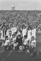 Fussball 1. Bundesliga Saison 1972/1973: FC Bayern mit Meisterschale