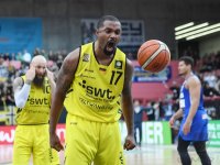 Barmer 2. Basketball Bundesliga  18/19: Tigers Tuebingen - PS Karlsruhe Lions